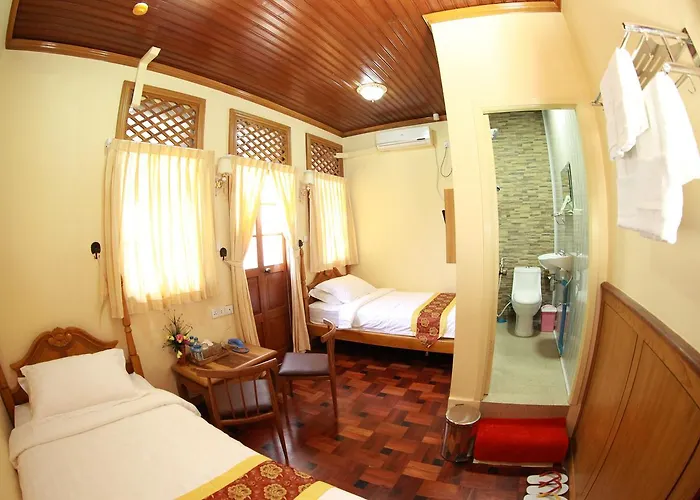 Sule Sapphire Inn