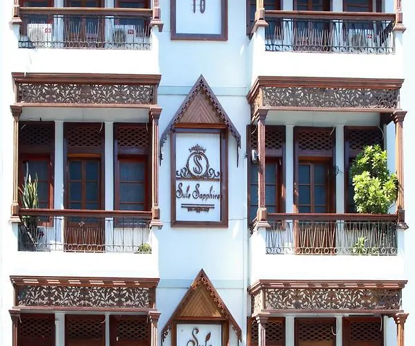 Sule Sapphire Inn