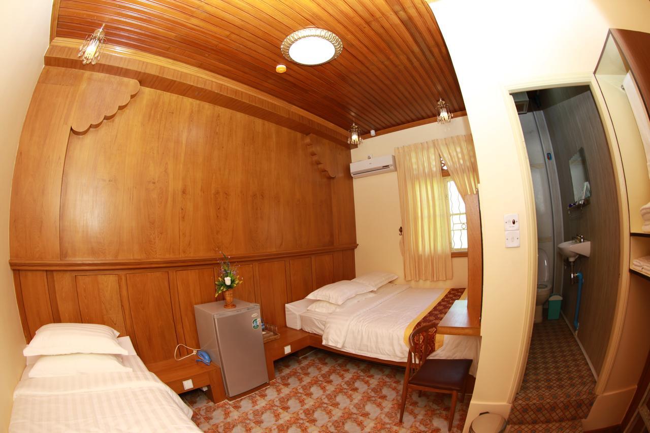 Sule Sapphire 2* Yangon