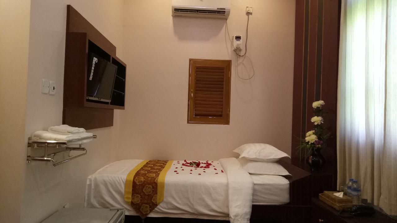Inn Sule Sapphire 2*
